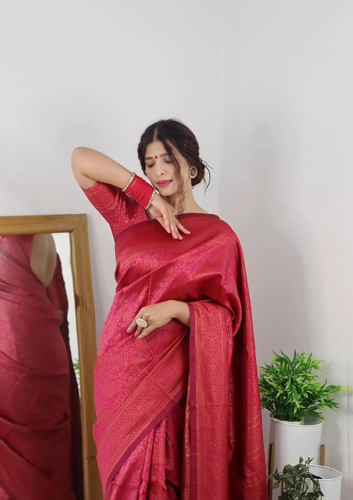 Amazing Dark Pink Soft Banarasi Silk Saree With Trendy Blouse Piece