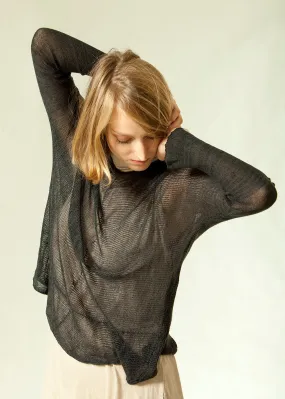 Black long sleeves round neck shirt - Soy