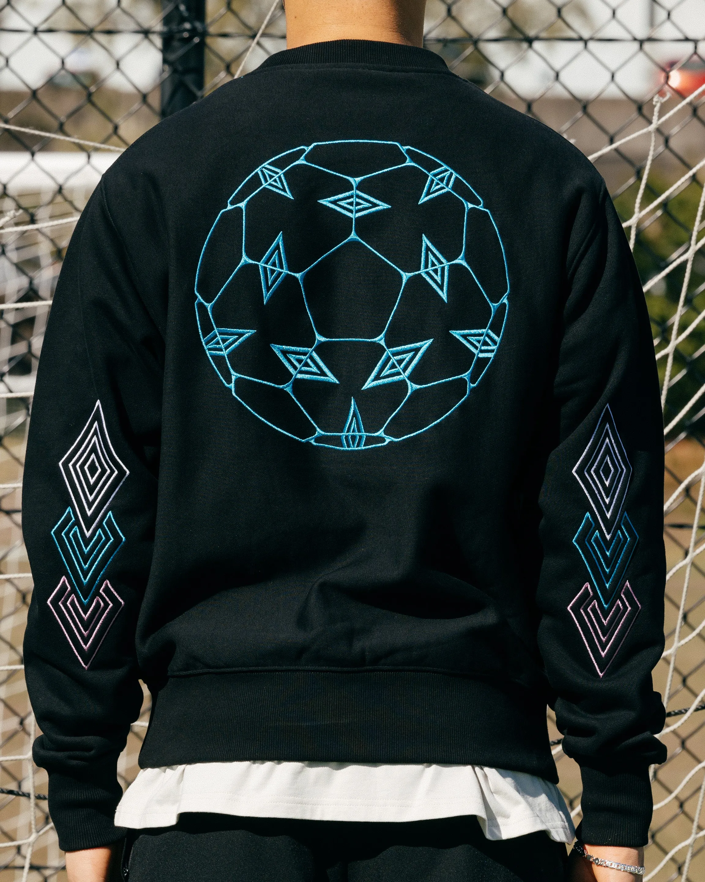 Carré X Umbro Forward Crewneck Black