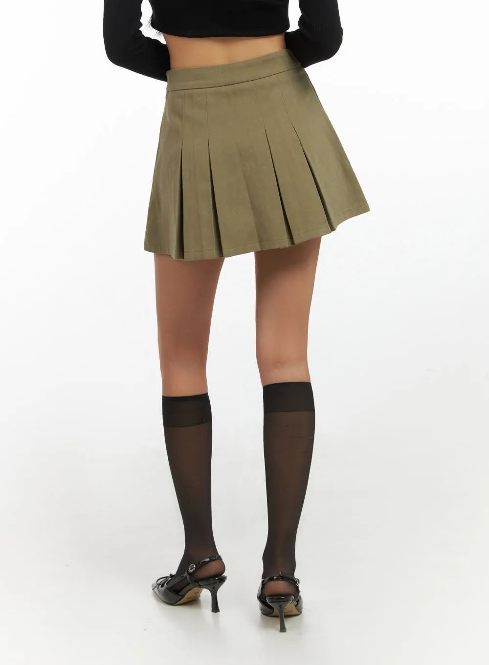 Cotton Pleated Solid Mini Skirt IS427