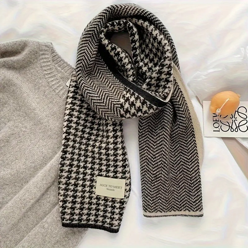 Elegant Black White Hounds Pattern Thick Warm Wavy Striped Scarf, Fashion Winter Cashmere Feeling Cold Scarf