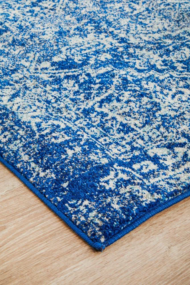 Evoke Contrast Navy Transitional Runner Rug