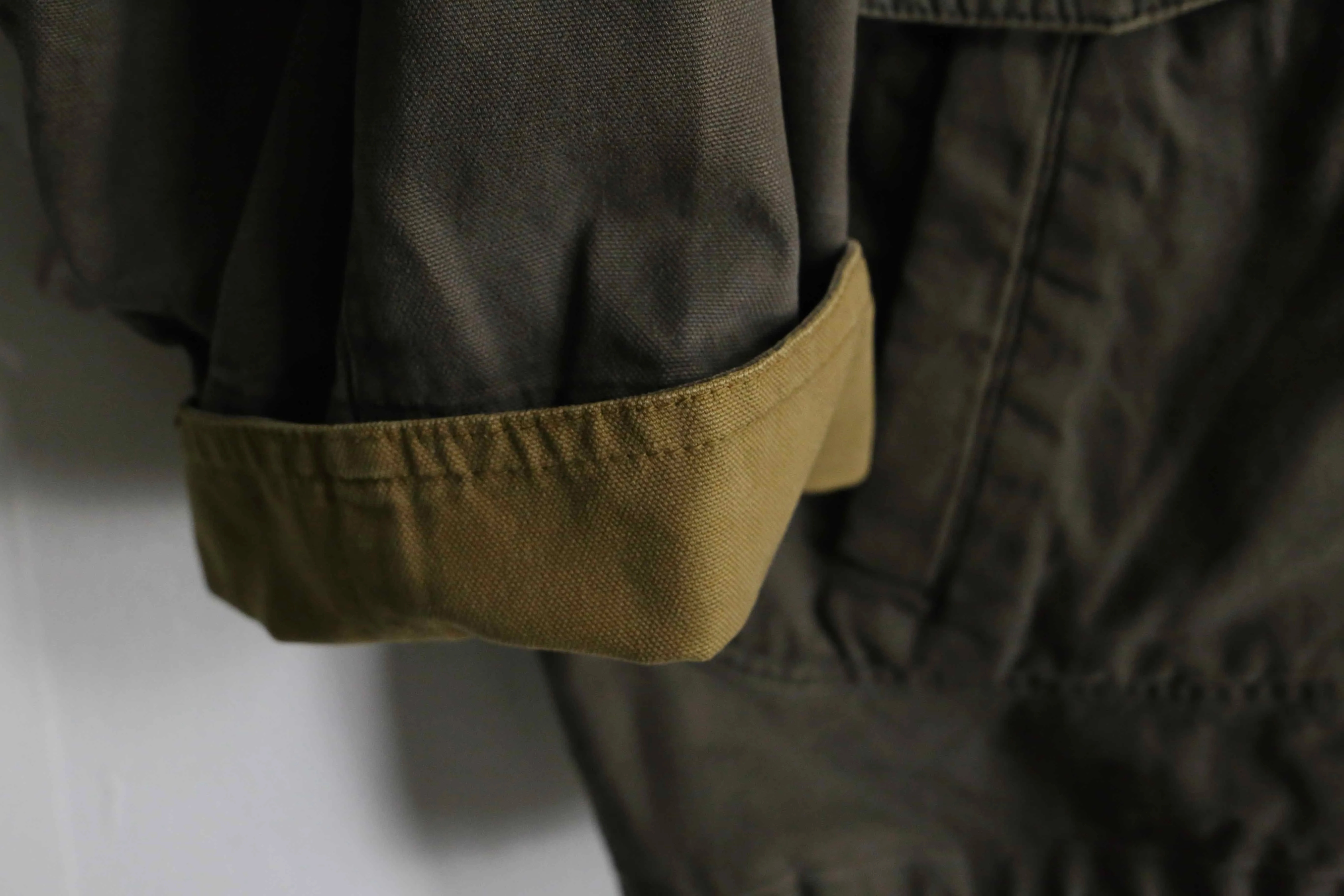 hunting motif khaki color duffel coat