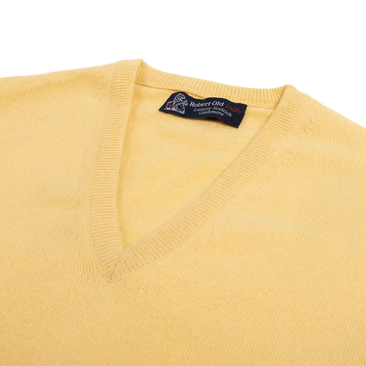 Lemon Frost Chatsworth 2ply V-Neck Cashmere Sweater