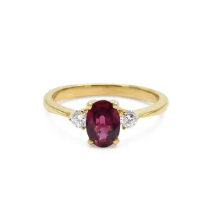 Mappin & Webb Ruby And Diamond Three Stone Ring - 18ct Yellow Gold