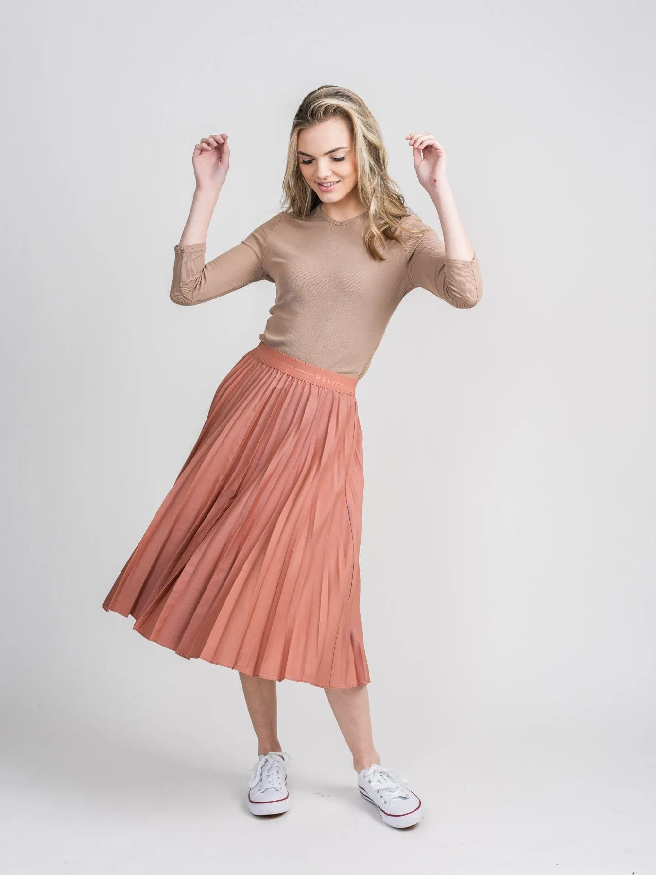 PLEATED SKIRT 27"- SALMON