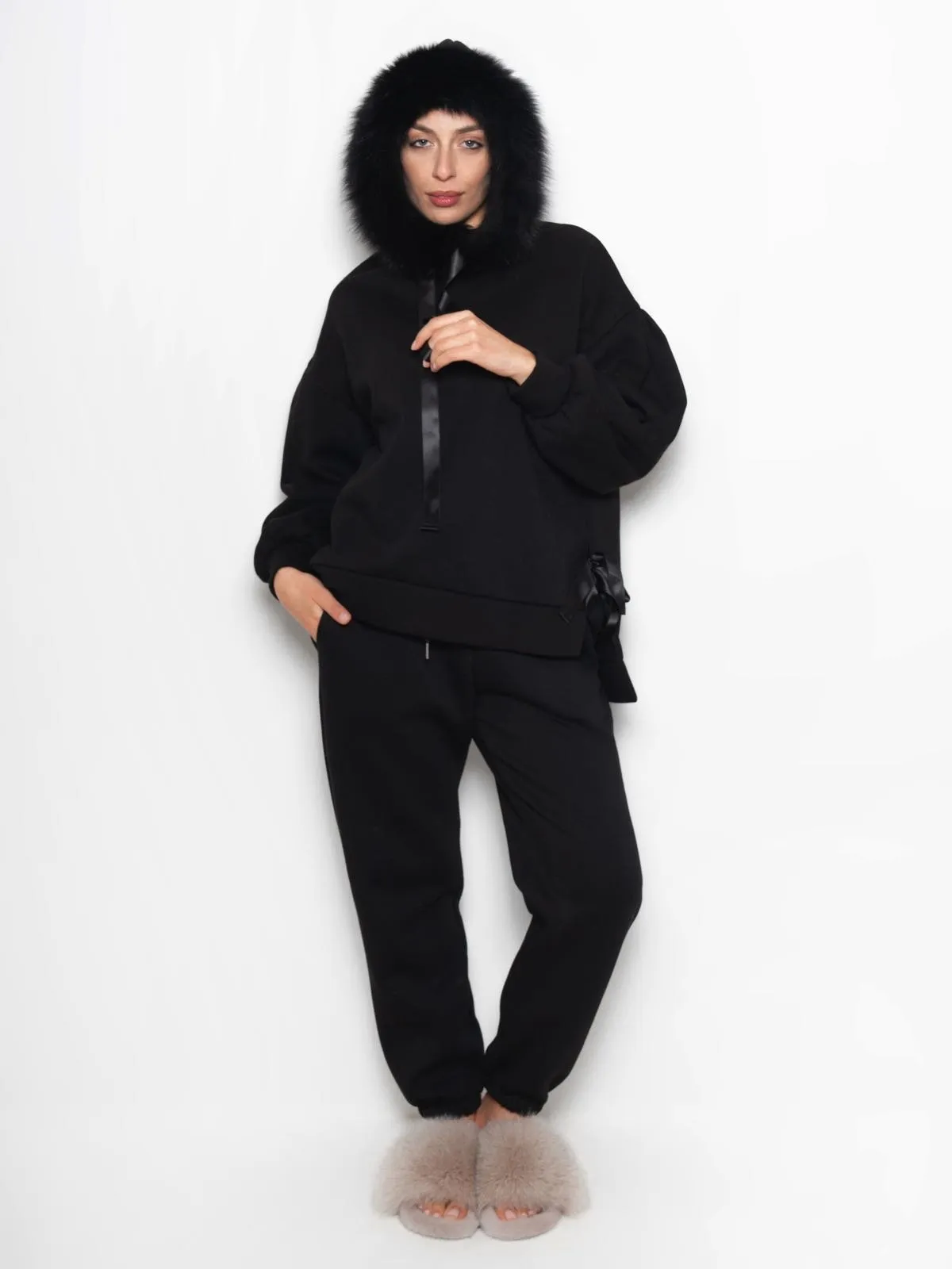 Porto Cervo - Tracksuit with Black Fox edging