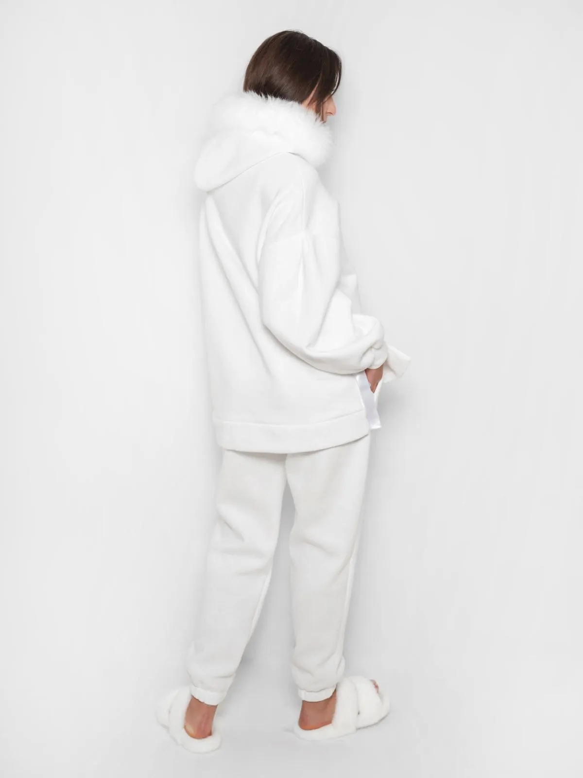 Porto Cervo - Tracksuit with White Fox edging