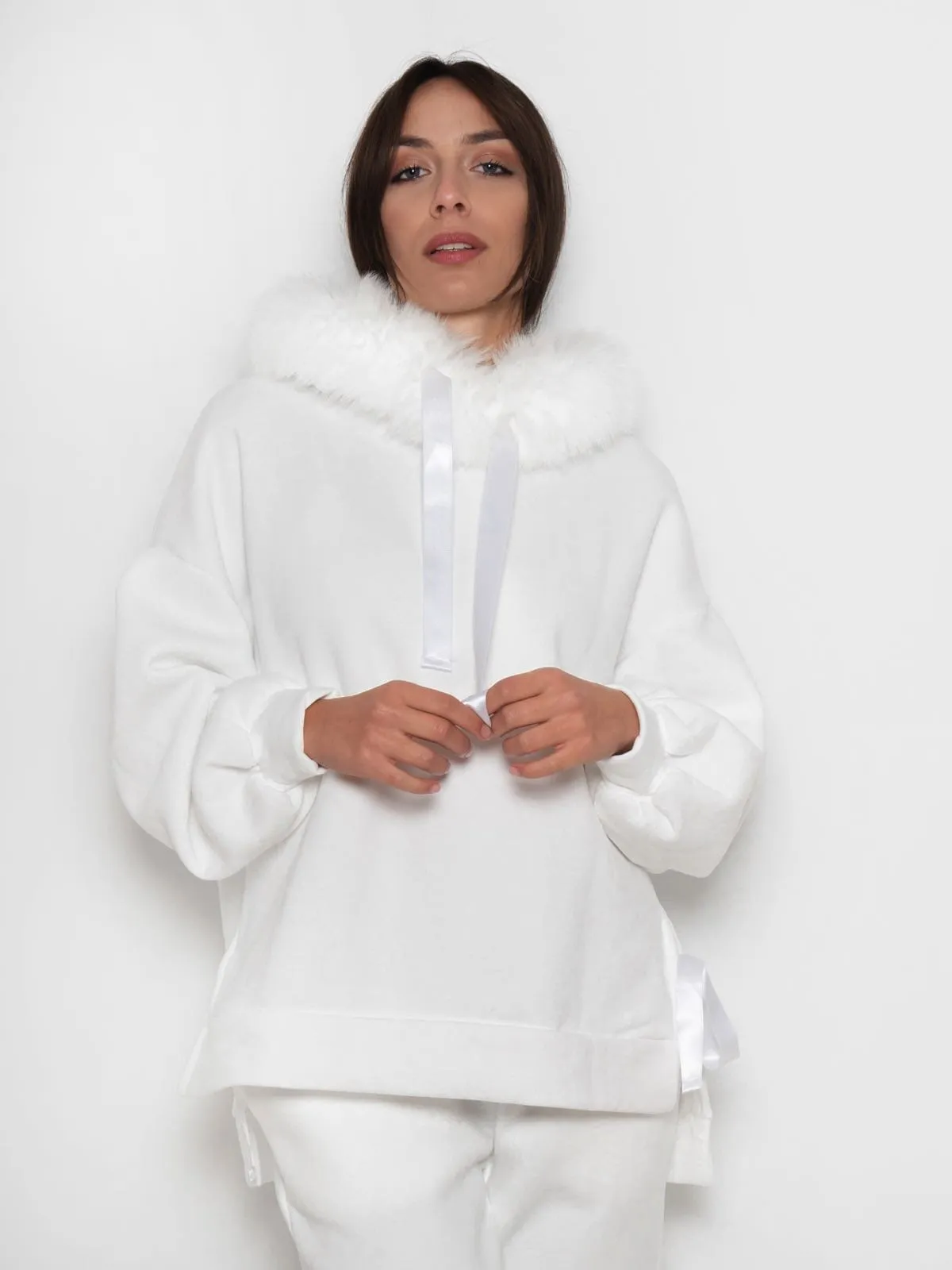 Porto Cervo - Tracksuit with White Fox edging