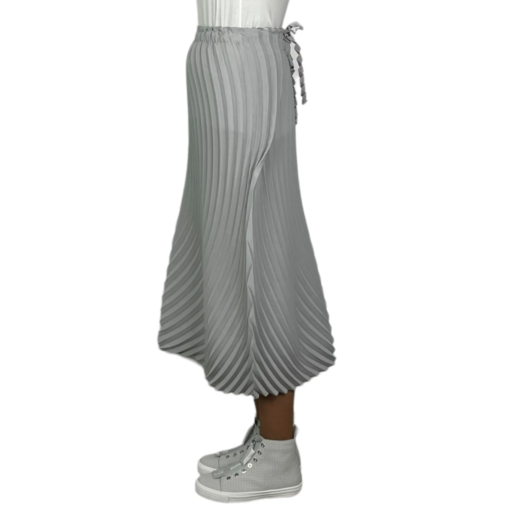 RESONANT PLEATS SKIRT