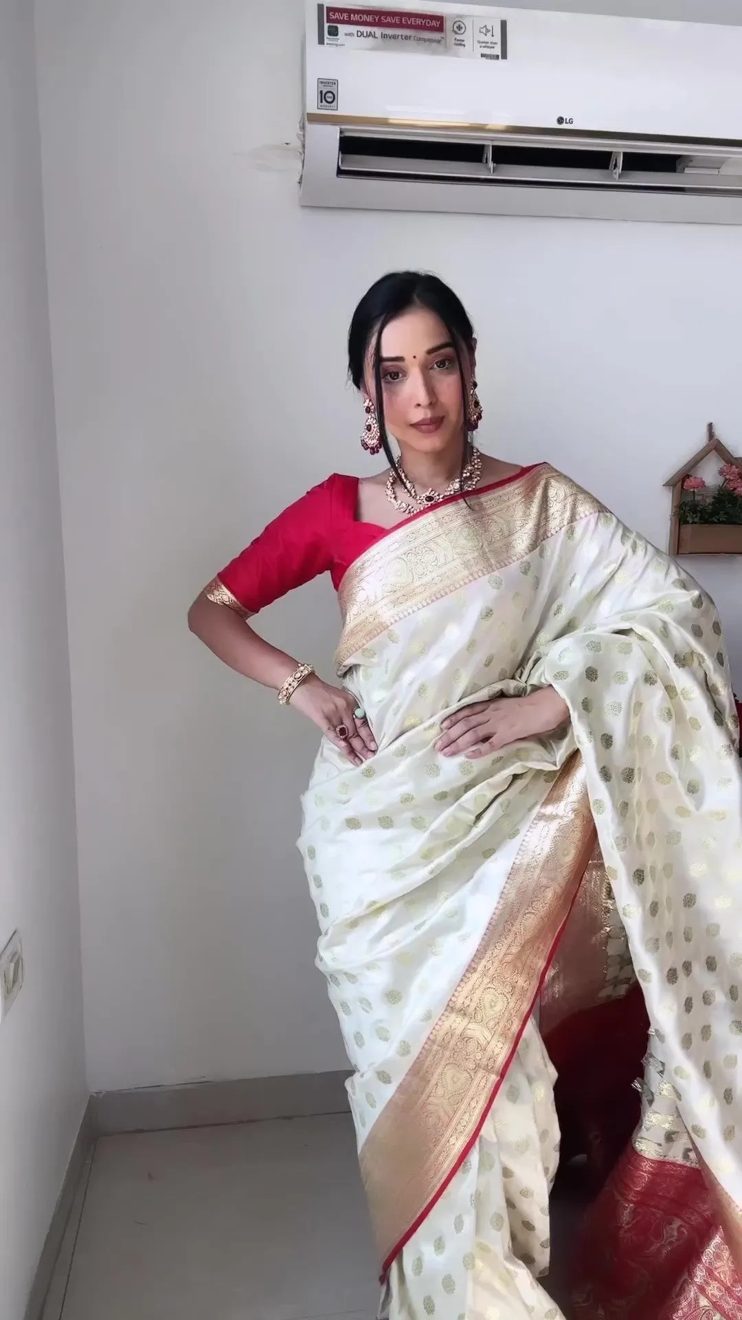 Trendy 1-Minute Ready To Wear Beige Soft Silk Saree