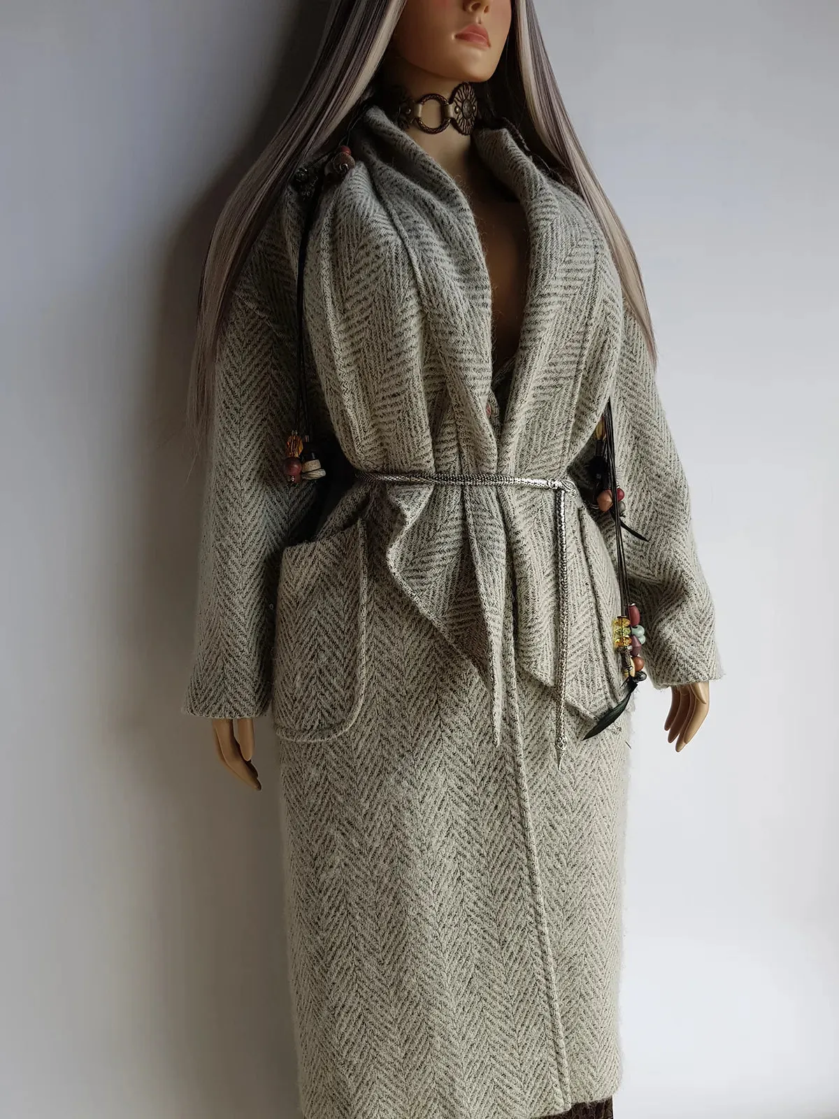 Vintage Chic Wool Coat in Very Light Soft Grey - 3/4 Length - Scarf Tie Neck that can be worn multiple ways - Button Closure - Pockets - Fully Lined