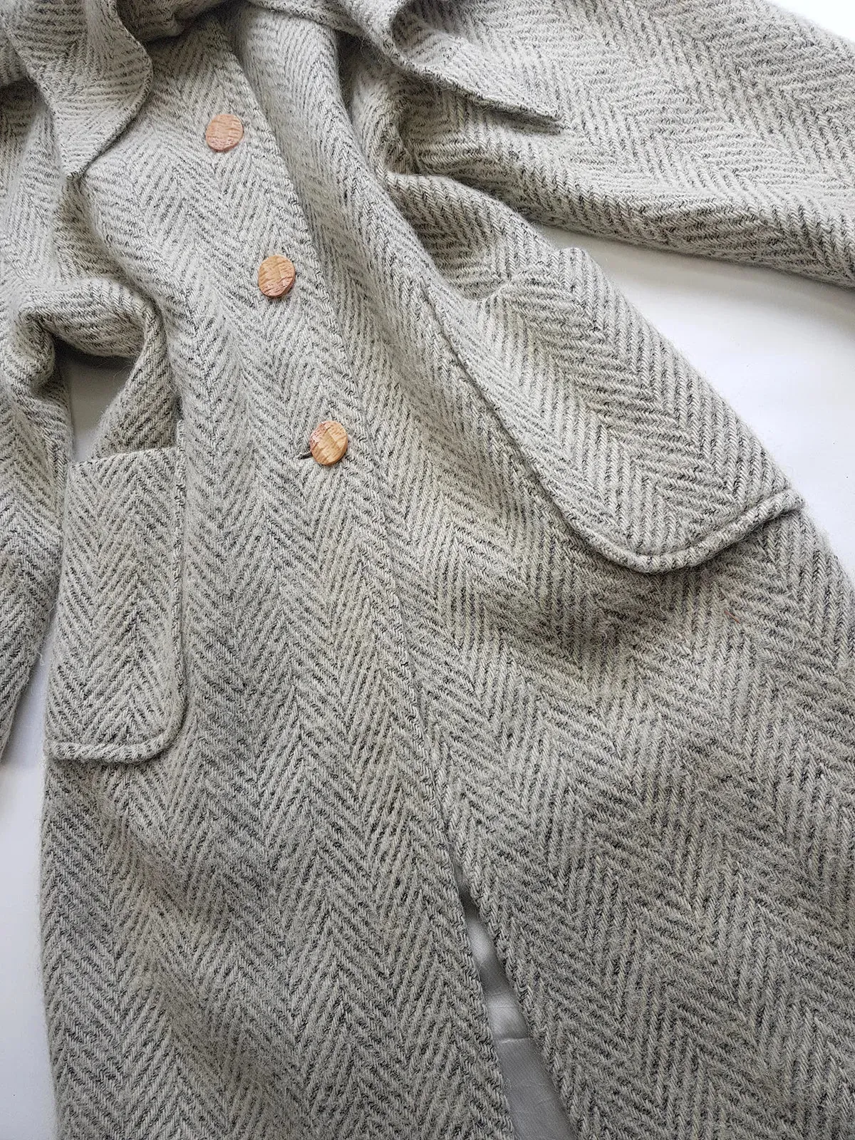 Vintage Chic Wool Coat in Very Light Soft Grey - 3/4 Length - Scarf Tie Neck that can be worn multiple ways - Button Closure - Pockets - Fully Lined