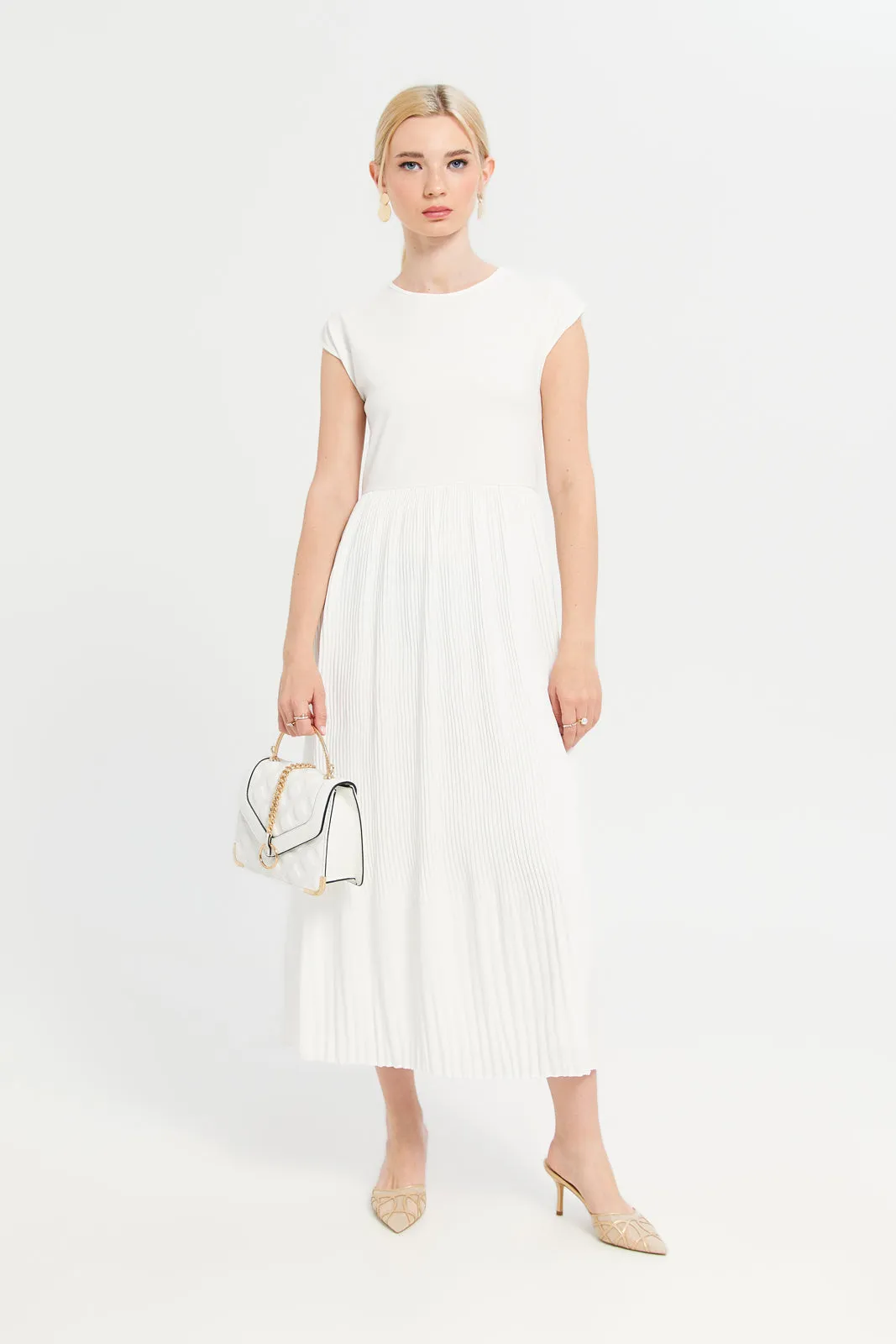 Women White Plain Pleated Dress