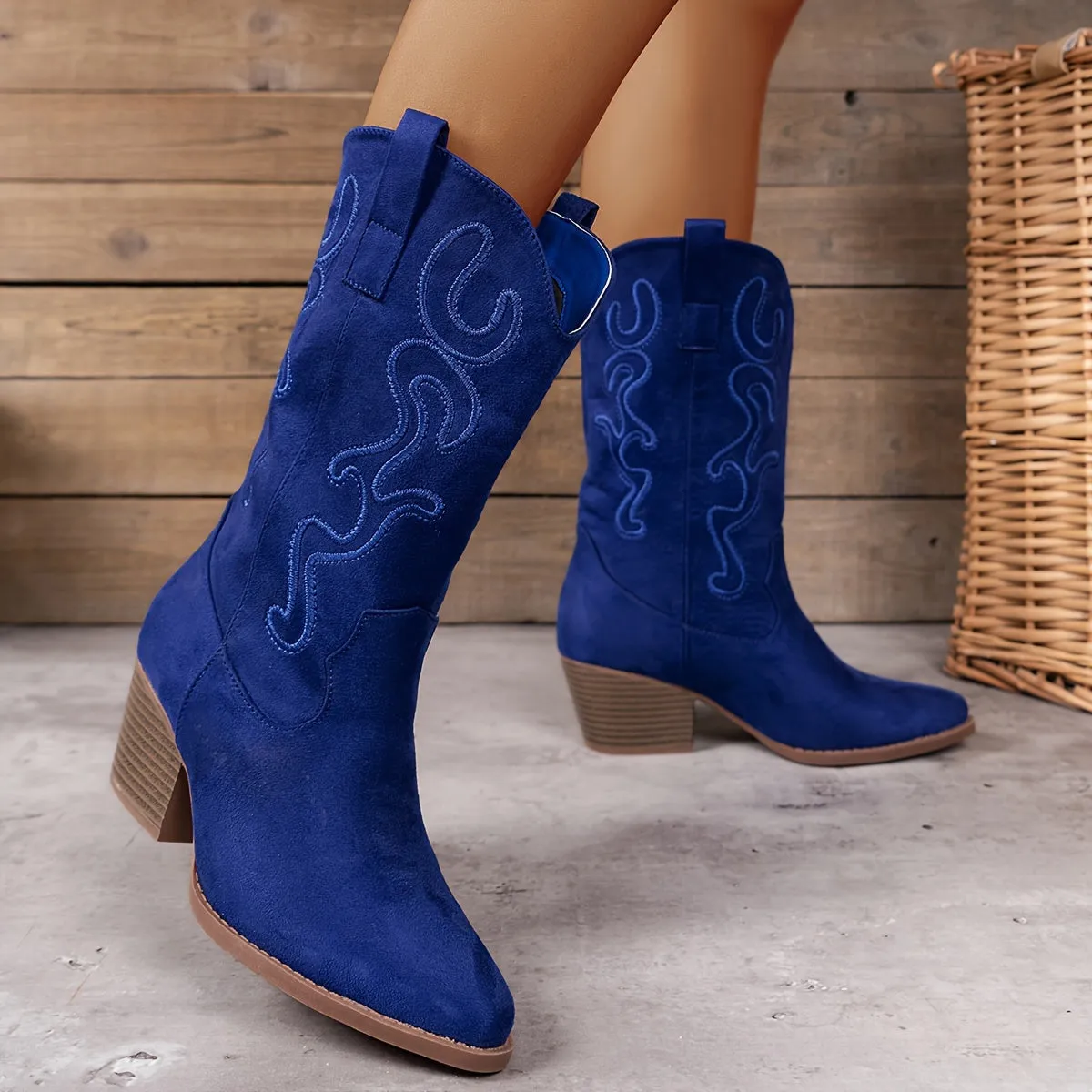 Womens Chic Embroidered Western Boots - Trendy Chunky Heel Mid-Calf Style, Pointed Toe Comfort for Vacation Wear